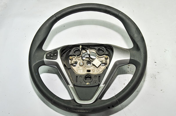 Ford Çıkma Yedek Fiesta 3 Direksiyon Simidi Orijinal Uyum, Konfor ve Ekonomik Çözüm